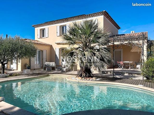 Maison 6 pièces 156 m²