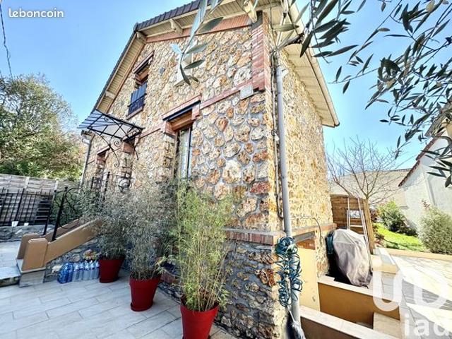 Maison 6 pièces 156 m²