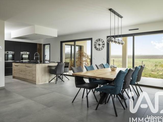 Maison 6 pièces 156 m²