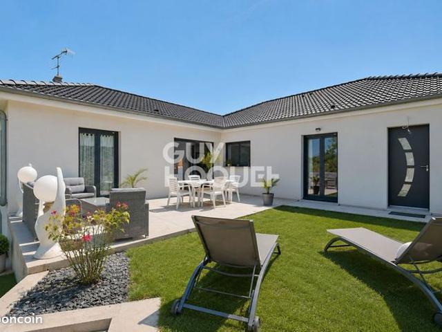 Maison 6 pièces 156 m²