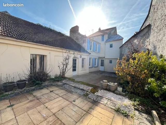 Maison 6 pièces 156 m²