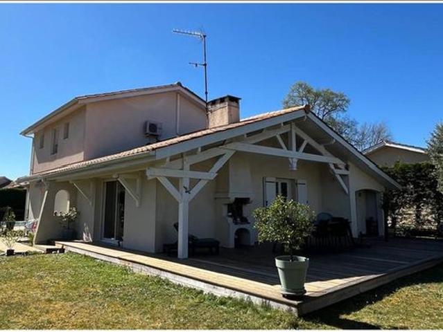 Maison 6 pièces 156 m²