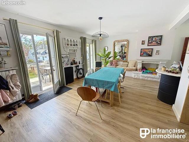 Maison 6 pièces 156 m²