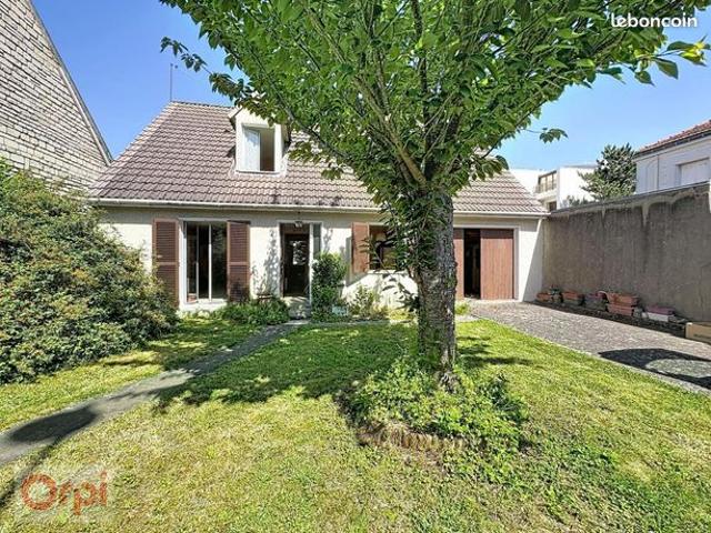 Maison 6 pièces 156 m²