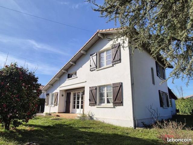 Maison 6 pièces 156 m²