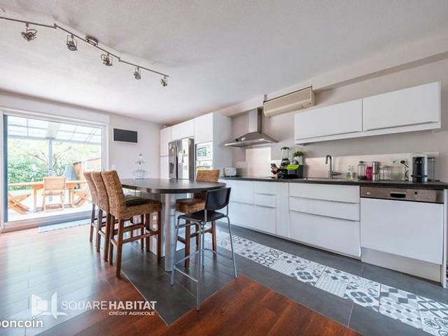 Maison 6 pièces 156 m²