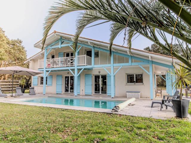 Maison 6 pièces 156 m²