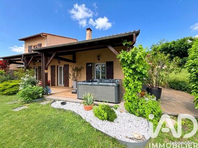Maison 6 pièces 157 m²