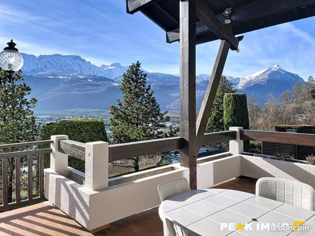 Maison 6 pièces 157 m²