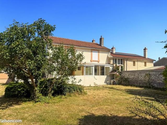 Maison 6 pièces 157 m²