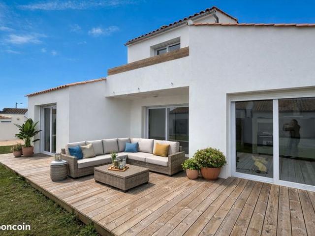 Maison 6 pièces 157 m²