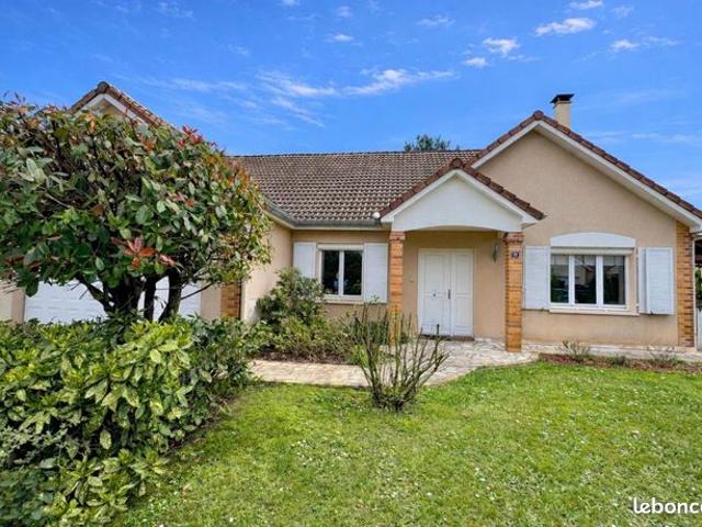 Maison 6 pièces 157 m²