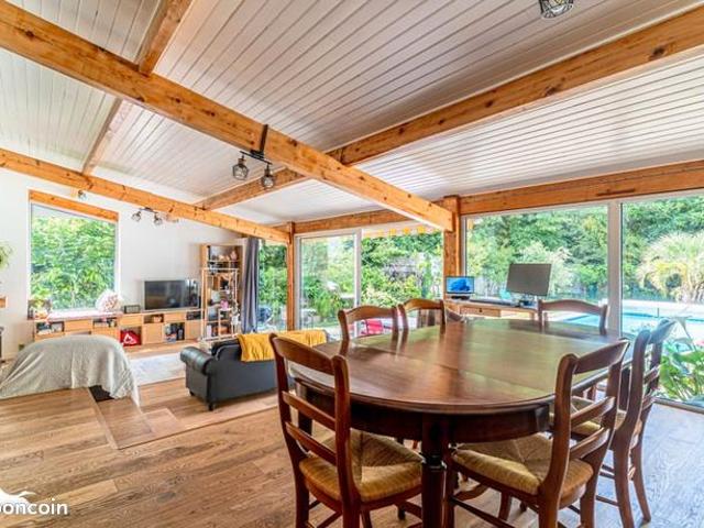 Maison 6 pièces 157 m²