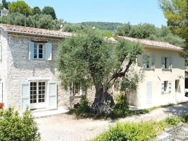 Maison 6 pièces 157 m²