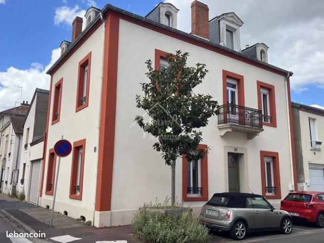 Maison 6 pièces 157 m²