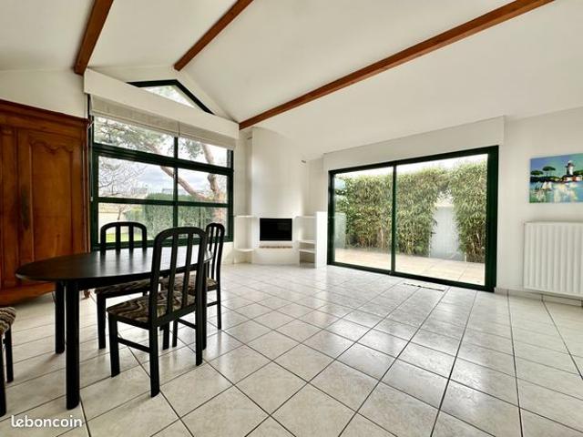 Maison 6 pièces 157 m²