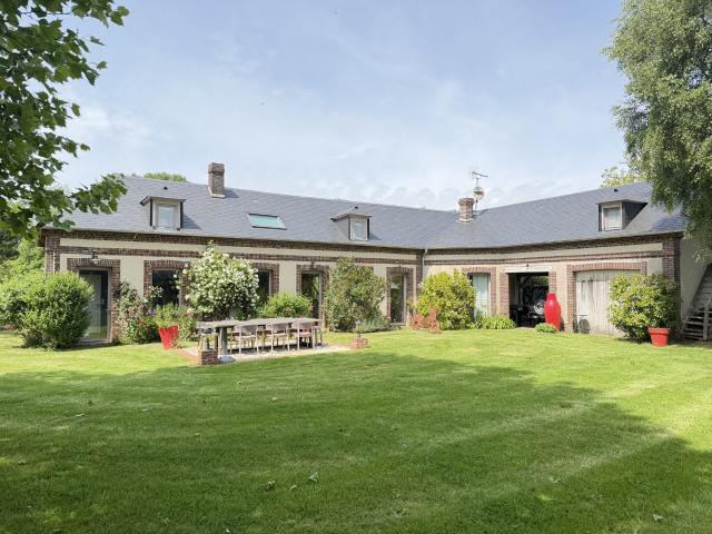 Maison 6 pièces 157 m²
