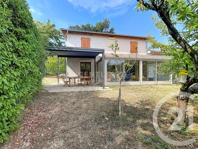 Maison 6 pièces 157 m²
