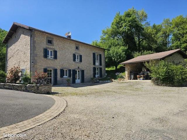 Maison 6 pièces 157 m²