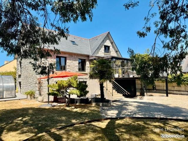 Maison 6 pièces 157 m²