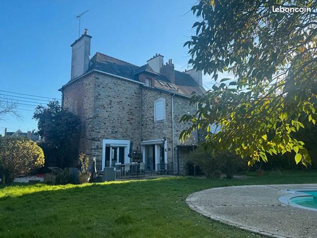 Maison 6 pièces 157 m²