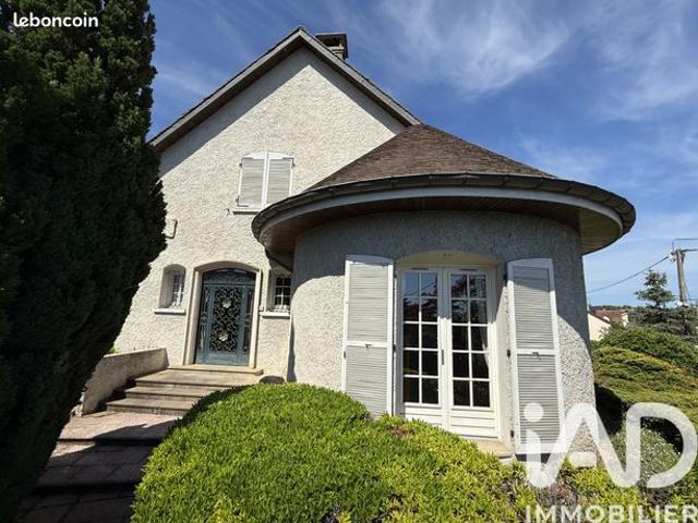 Maison 6 pièces 157 m²