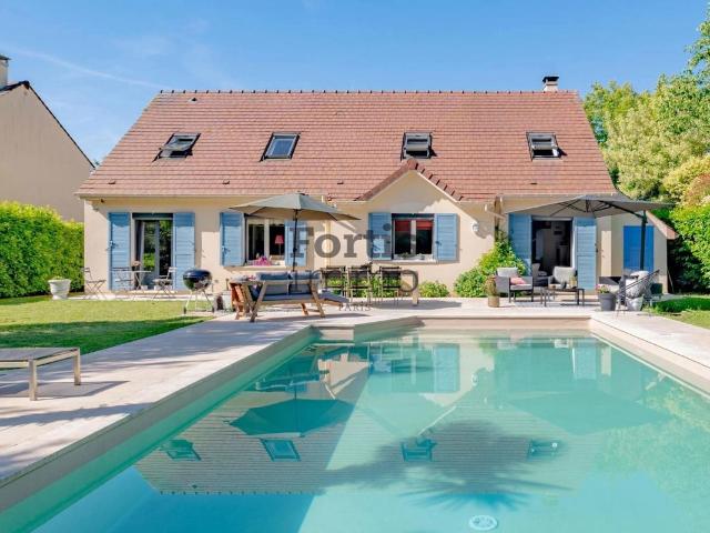 Maison 6 pièces 157 m²