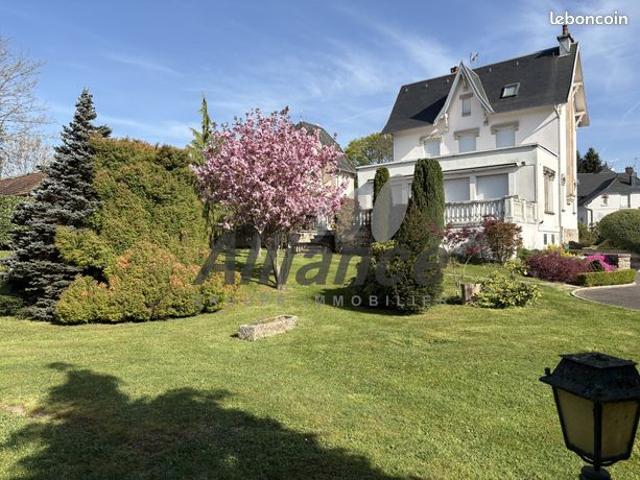 Maison 6 pièces 157 m²