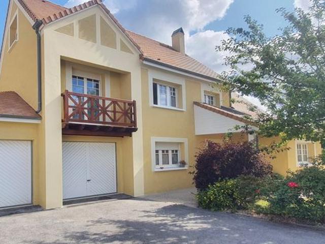 Maison 6 pièces 157 m²