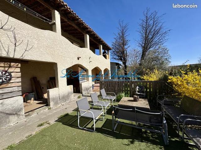 Maison 6 pièces 157 m²