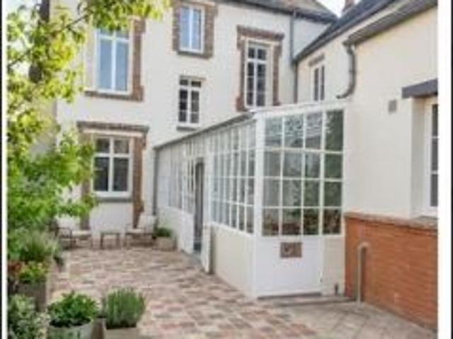 Maison 6 pièces 157 m²