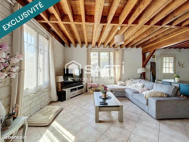 Maison 6 pièces 157 m²