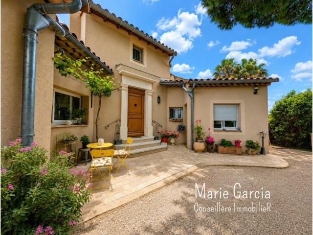 Maison 6 pièces 157 m²