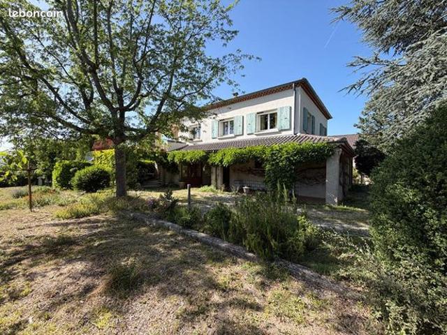 Maison 6 pièces 157 m²