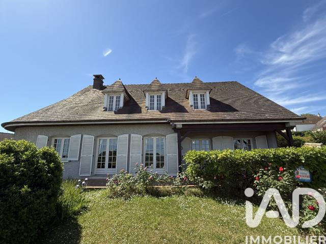 Maison 6 pièces 157 m²