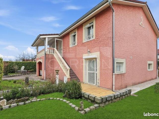 Maison 6 pièces 157 m²