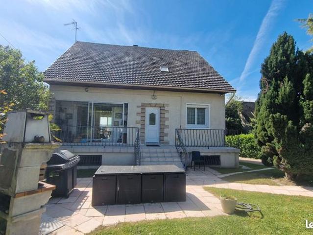 Maison 6 pièces 157 m²