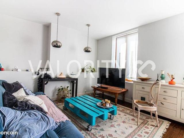 Maison 6 pièces 157 m²