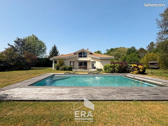 Maison 6 pièces 157 m²