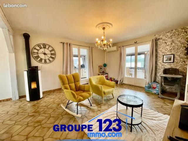 Maison 6 pièces 157 m²