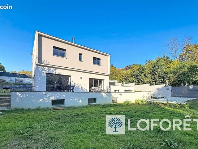 Maison 6 pièces 157 m²