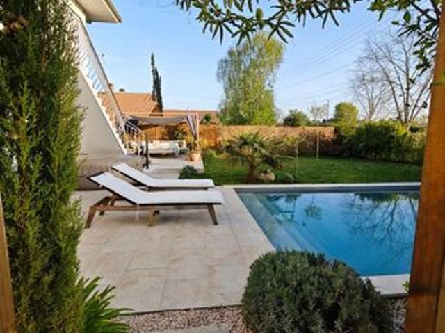 Maison 6 pièces 157 m²
