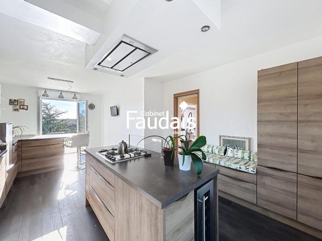 Maison 6 pièces 157 m²