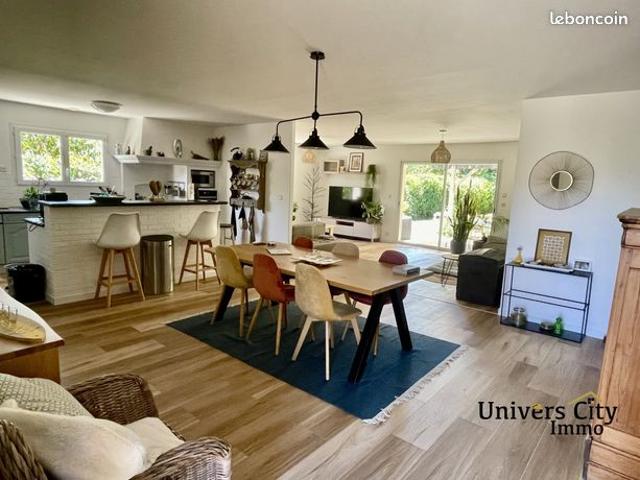 Maison 6 pièces 157 m²