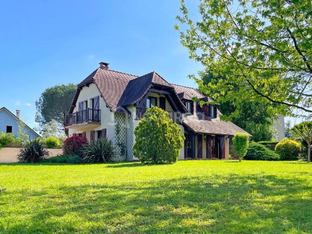 Maison 6 pièces 158 m²
