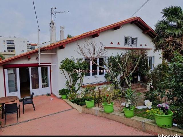 Maison 6 pièces 158 m²
