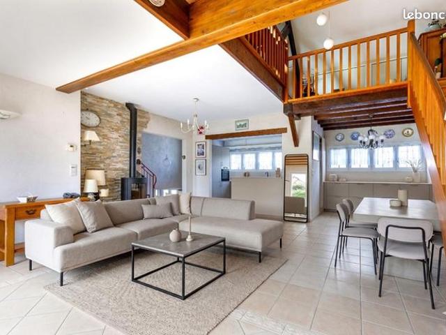 Maison 6 pièces 158 m²