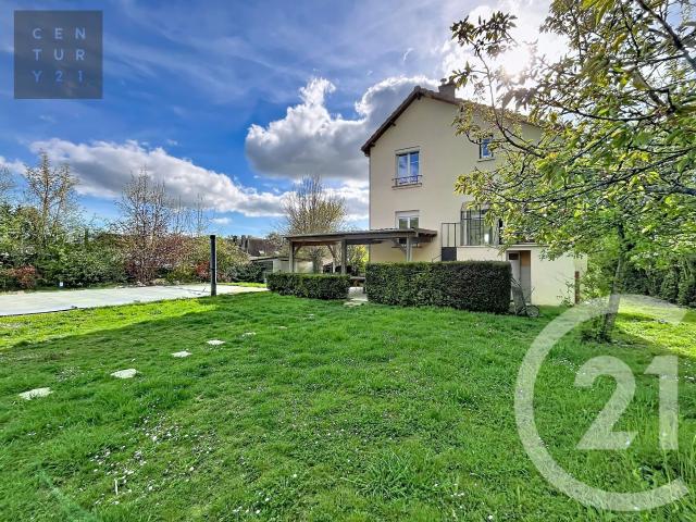 Maison 6 pièces 158 m²