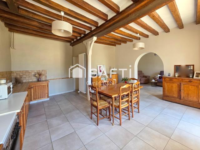 Maison 6 pièces 158 m²