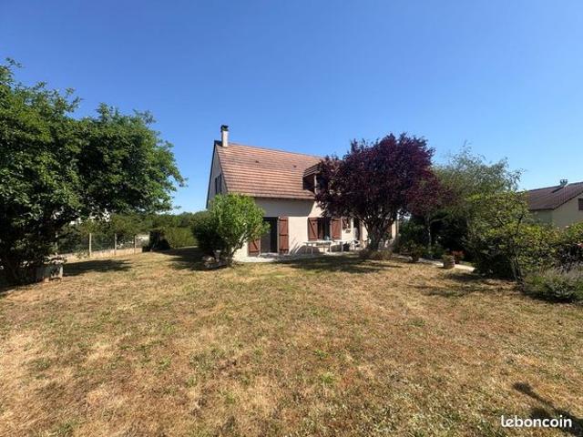 Maison 6 pièces 158 m²